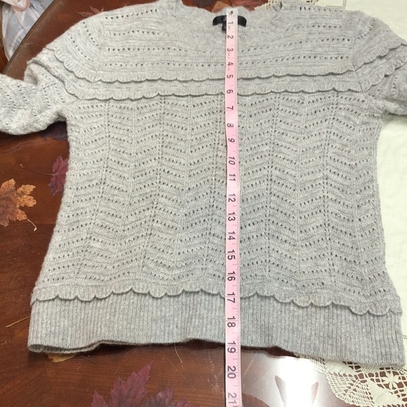 J Crew Scallop Pointelle Chevron Knit Wool Blend Sweater Size XS Gray - Picture 7 of 10